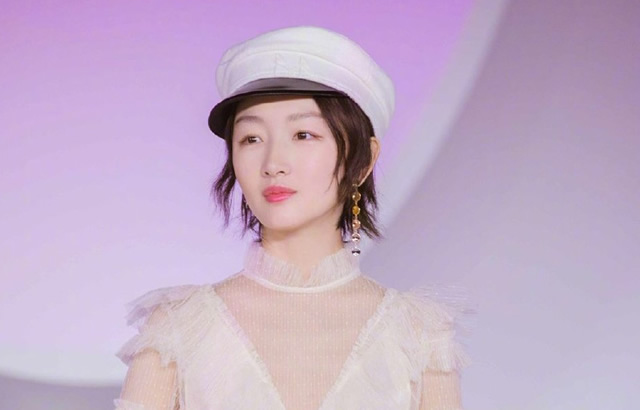 周冬雨電視劇千古玦塵(周冬雨和易烊千璽關(guān)系)