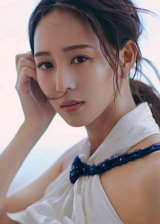 如懿傳張鈞甯演的什么角色，張鈞甯范冰冰什么關(guān)系