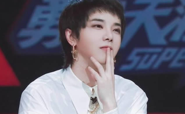 張碧晨華晨宇微博互關(guān)注(華晨宇怎么變樣了)