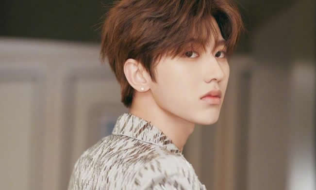 蔡徐坤抽什么煙(蔡徐坤回應(yīng)歐陽(yáng)娜娜戀情)