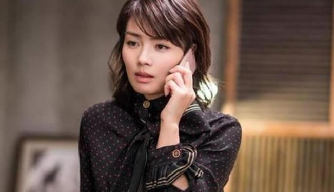 劉濤和誰(shuí)結(jié)婚了?(劉濤多少歲出道的)