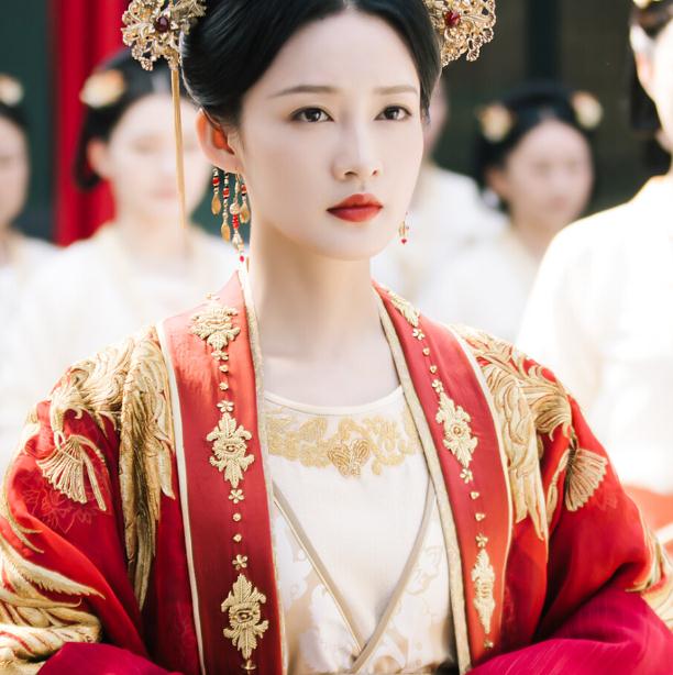 李沁孫怡為何那么像(李沁肖戰(zhàn)戀情實(shí)錘(最新))