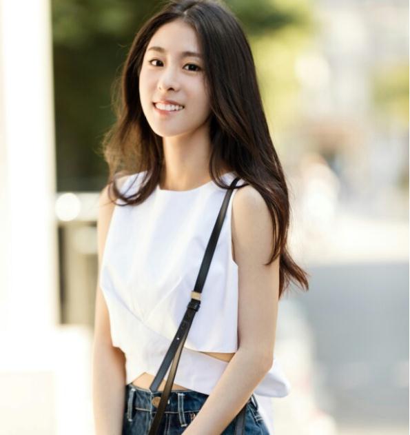 張碧晨哪年火的(張碧晨出道幾年了)