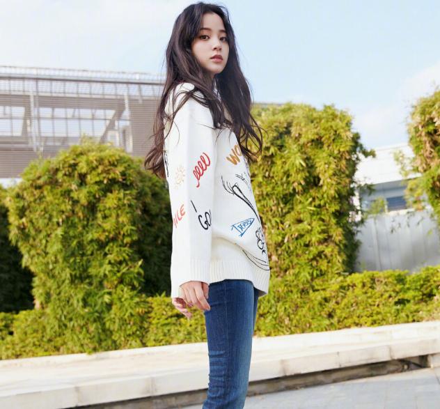 歐陽娜娜推薦歌單在線聽(歐陽娜娜粉絲有多少)