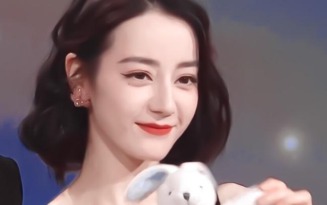 迪麗熱巴有工作室嗎(迪麗熱巴齊名新疆女演員)